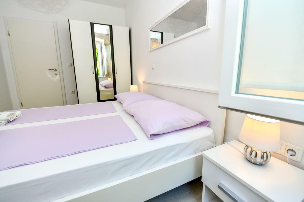 Mila Apartment Sinj Zewnętrze zdjęcie